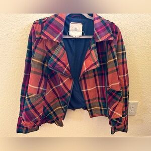 Cute bomber/ motorcycle style jacket